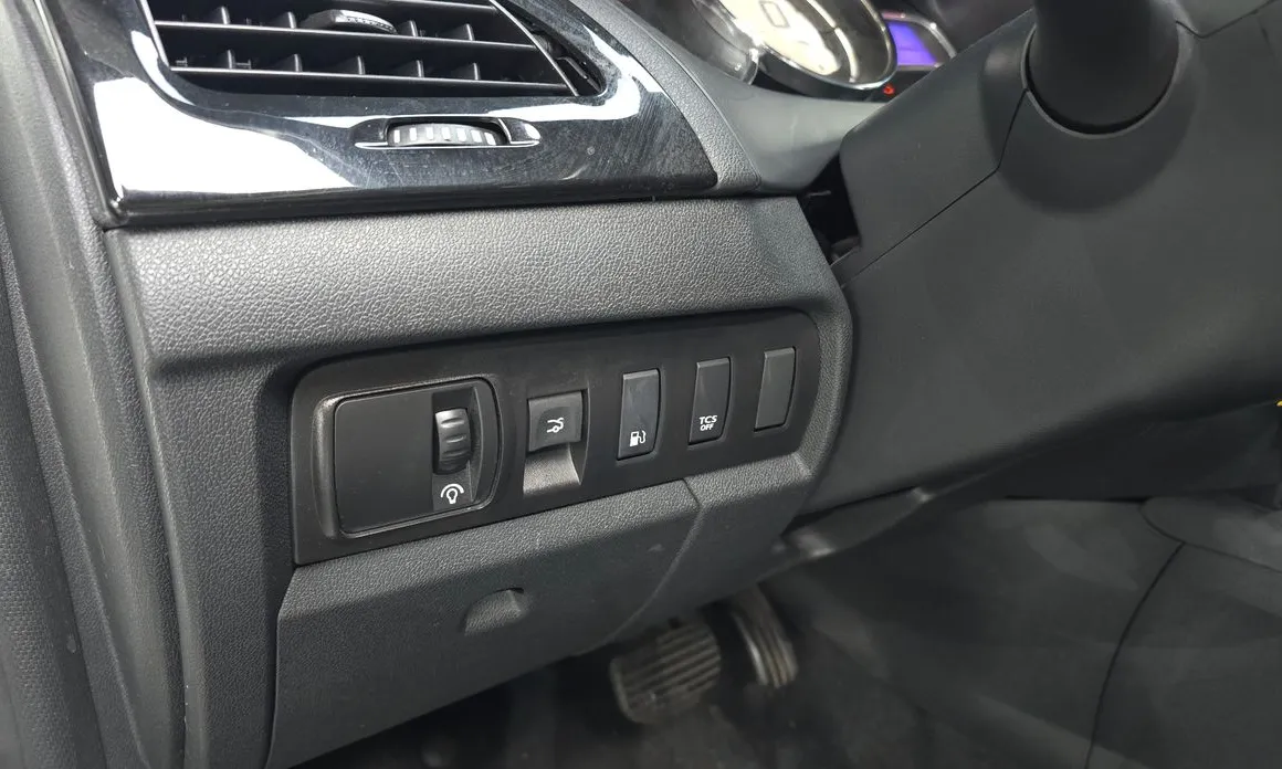 Renault SM3