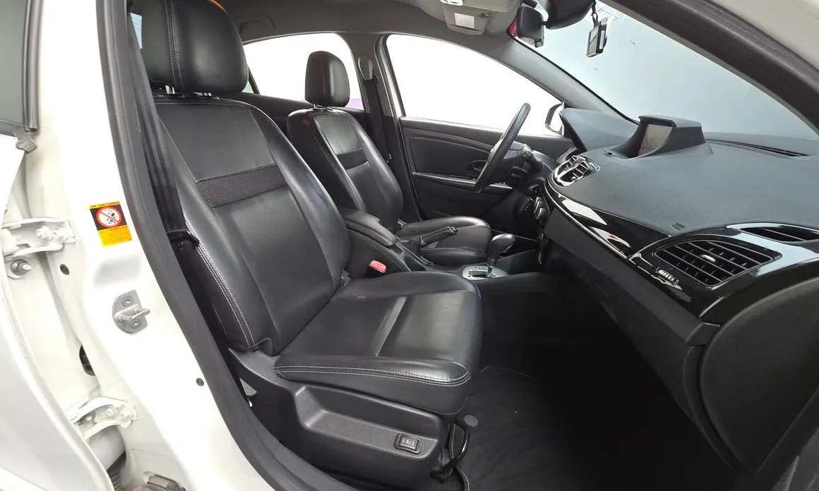 Renault SM3