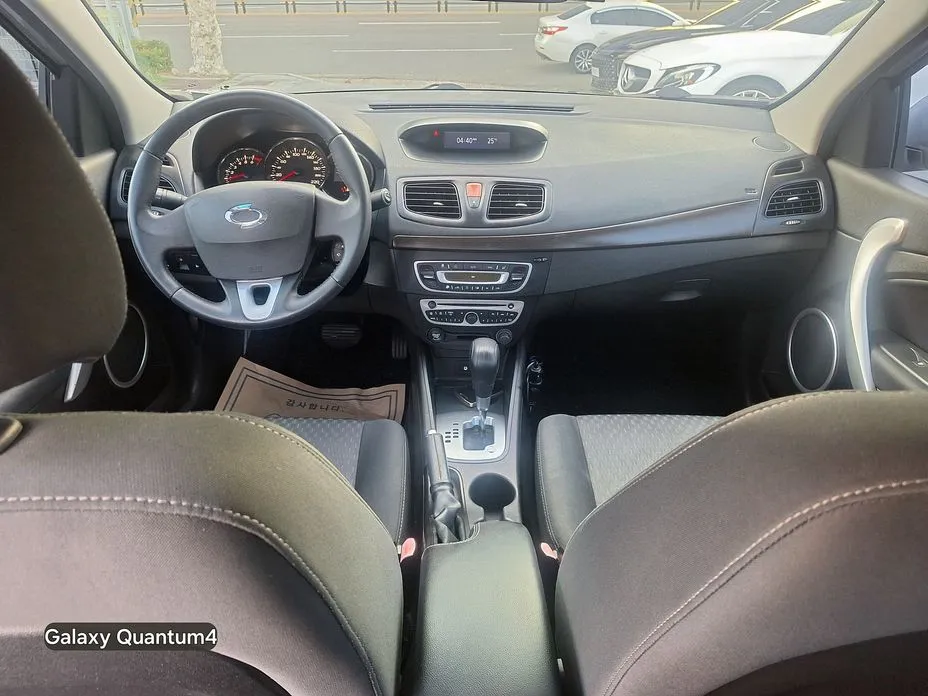 Renault SM3