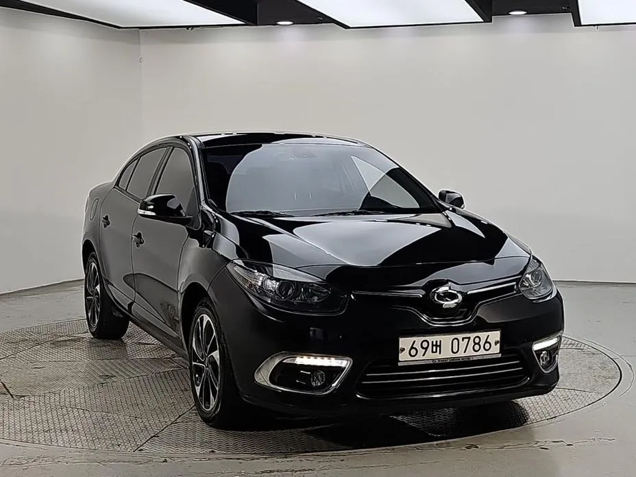 Renault SM3