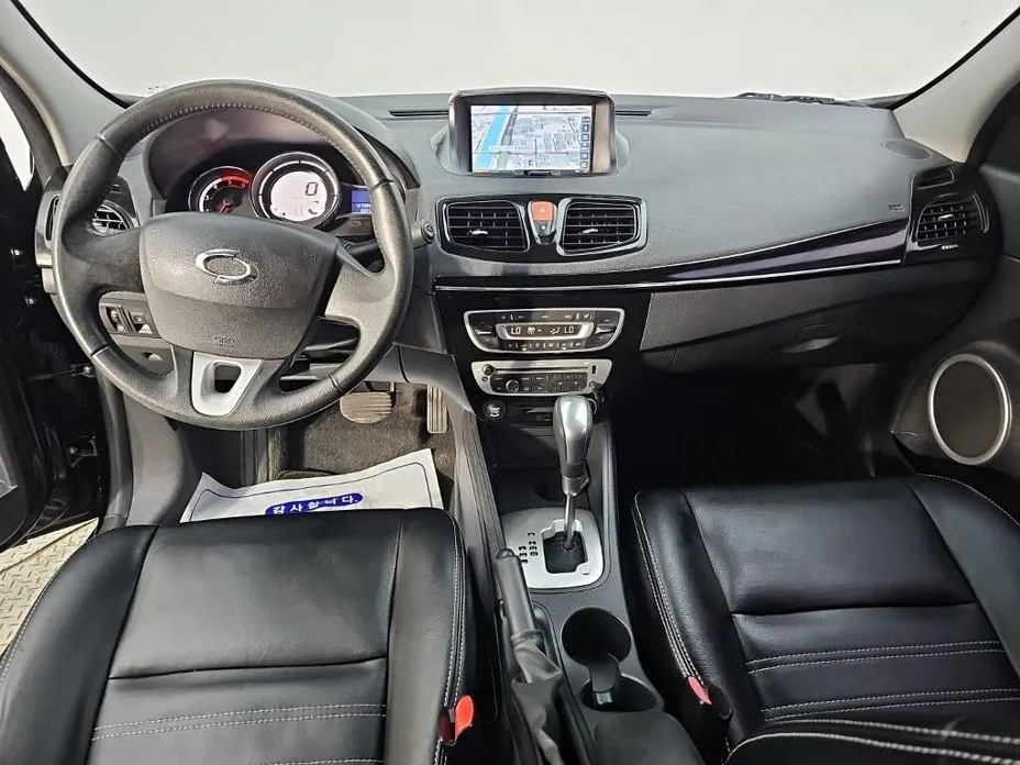 Renault SM3