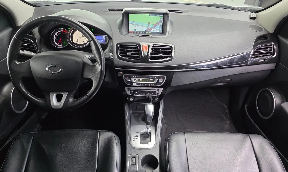 Renault SM3