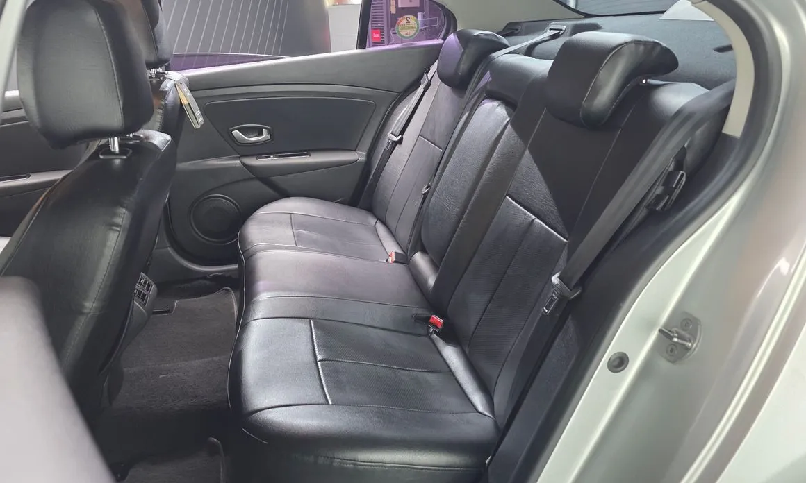 Renault SM3