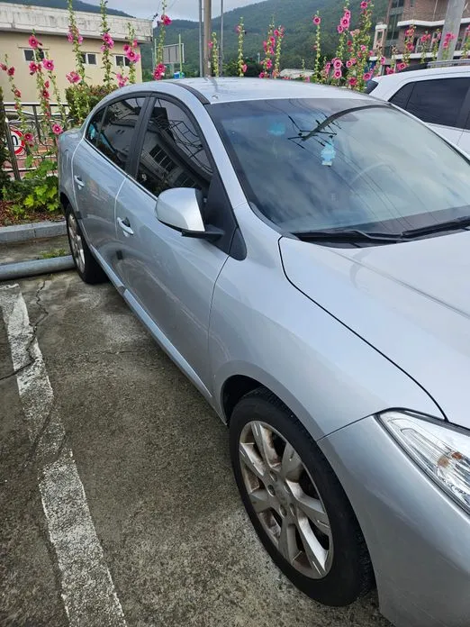 Renault SM3