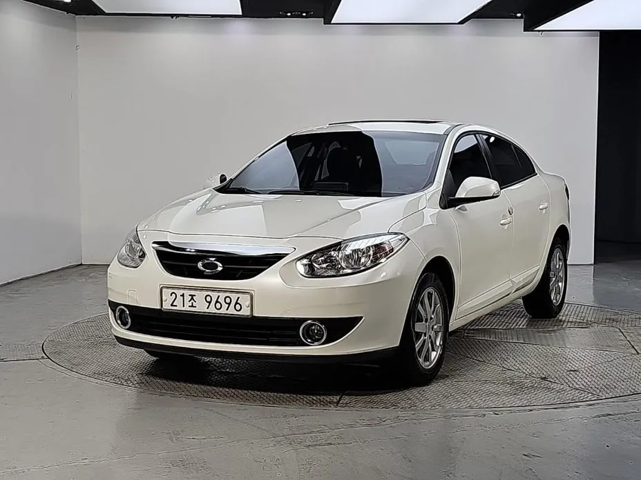 Renault SM3