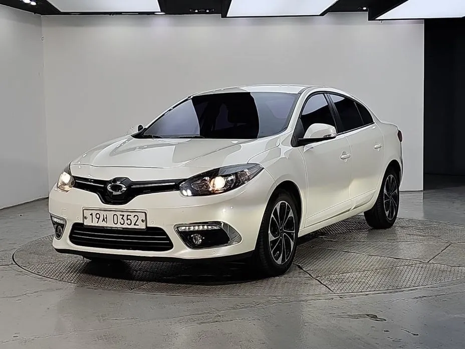 Renault SM3