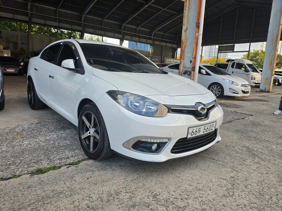 Renault SM3