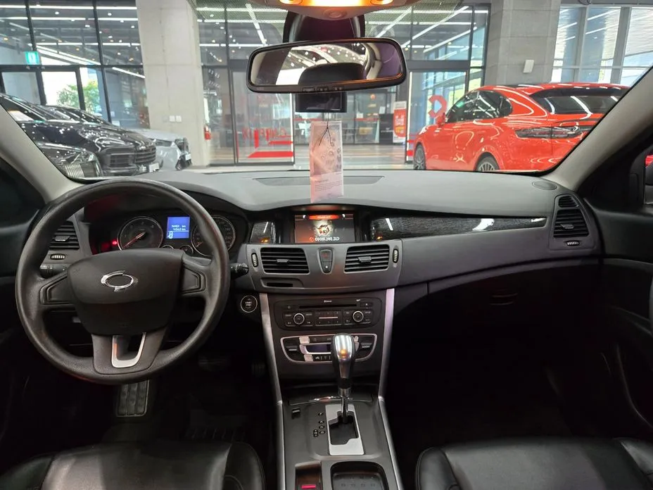 Renault SM5