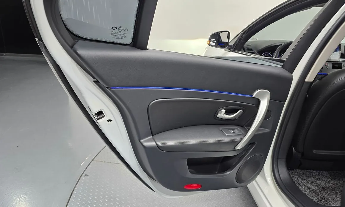 Renault SM5
