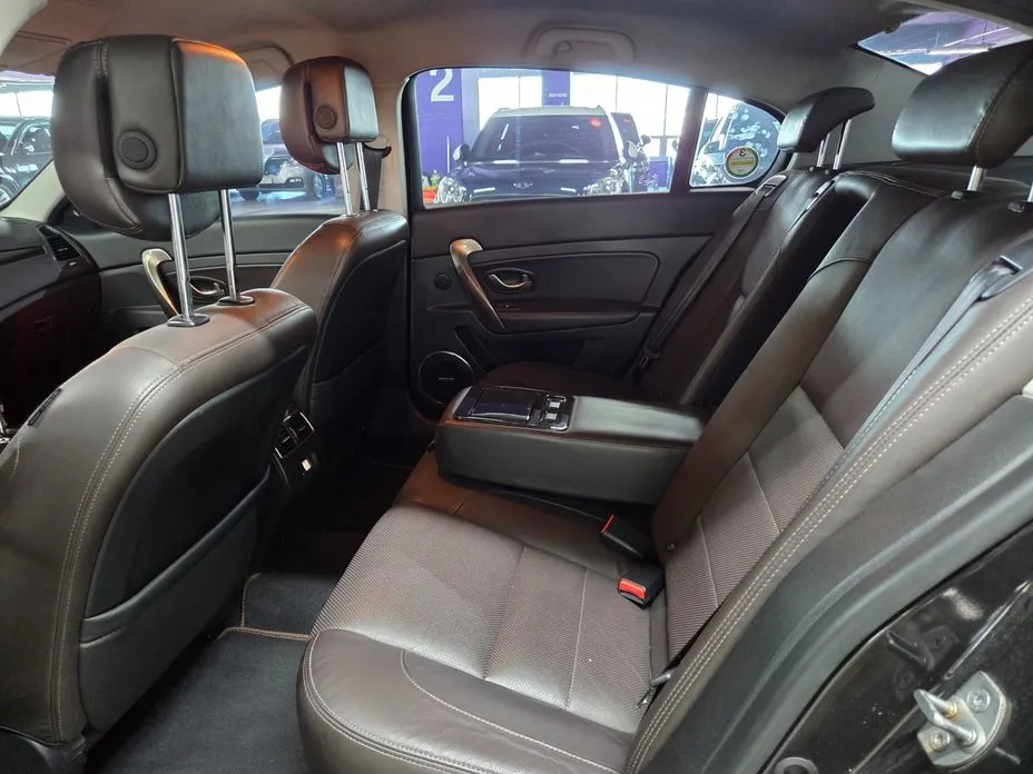 Renault SM5