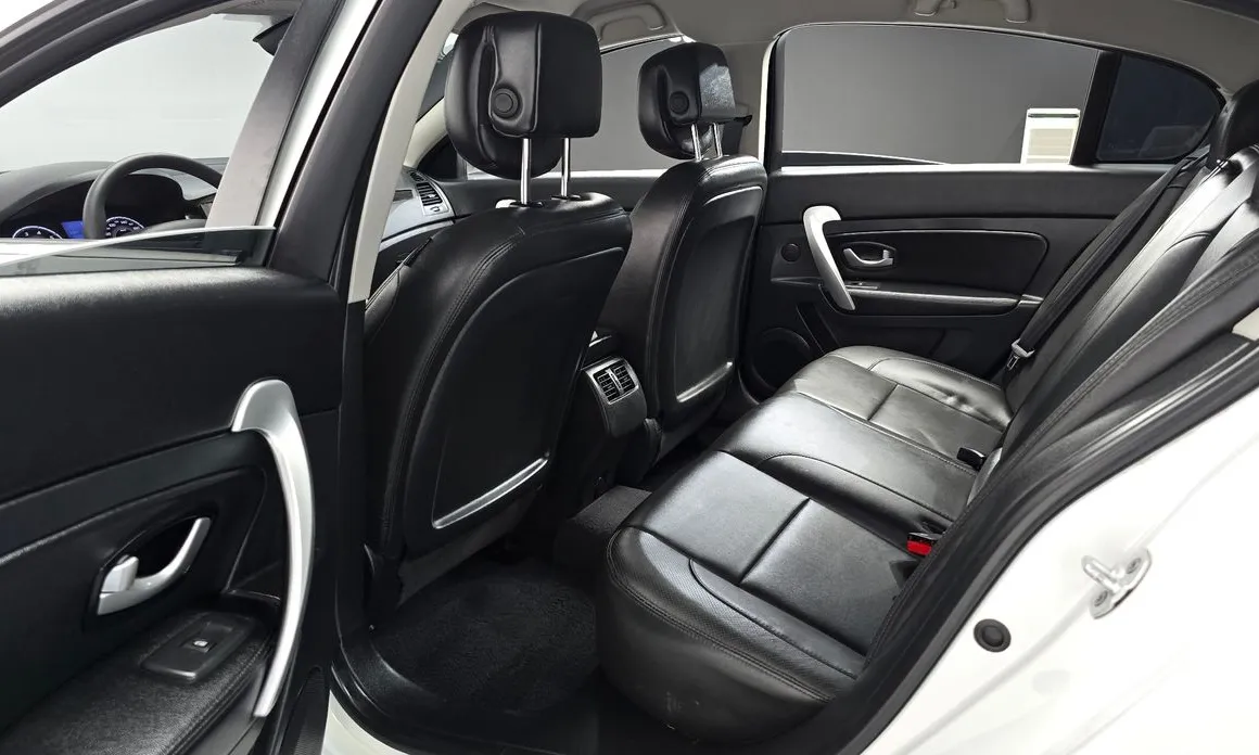 Renault SM5