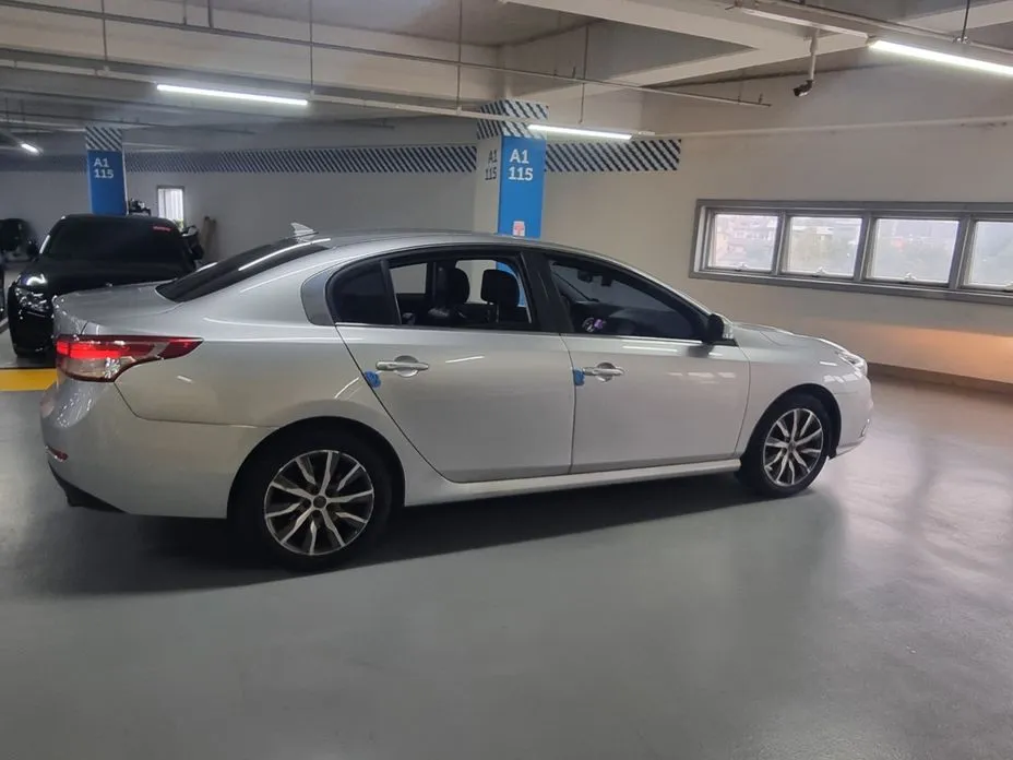 Renault SM5