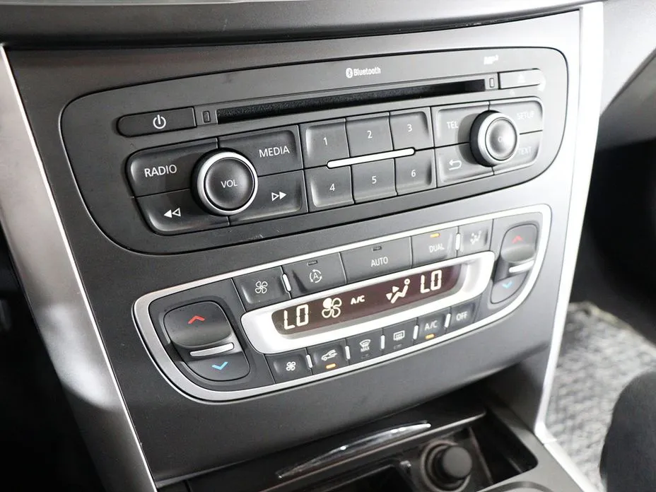 Renault SM5