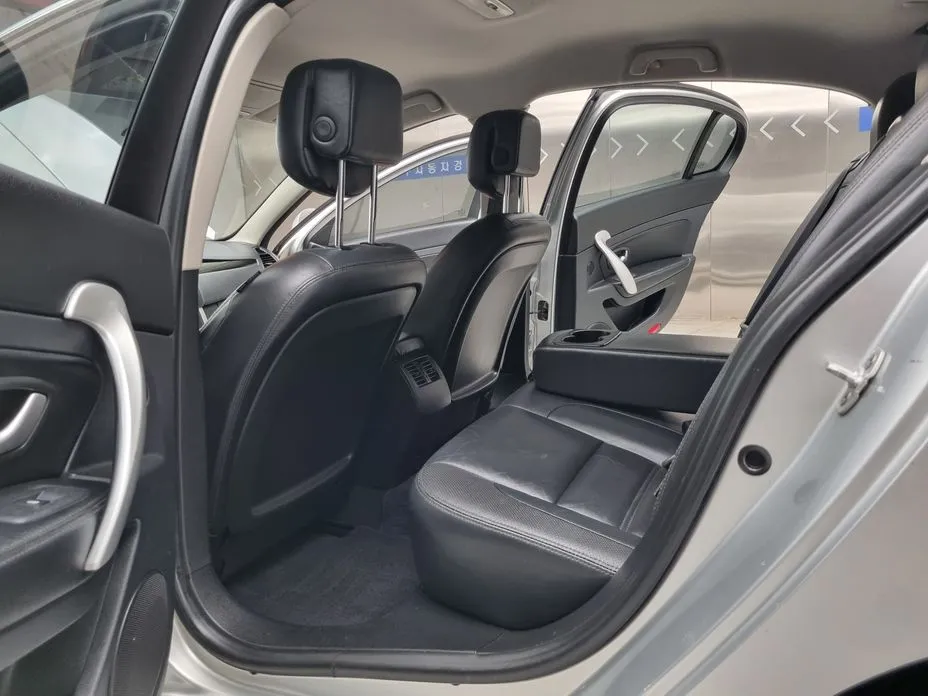 Renault SM5