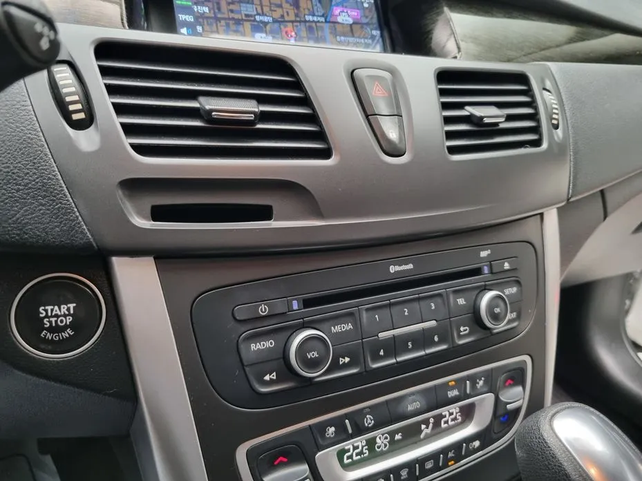 Renault SM5