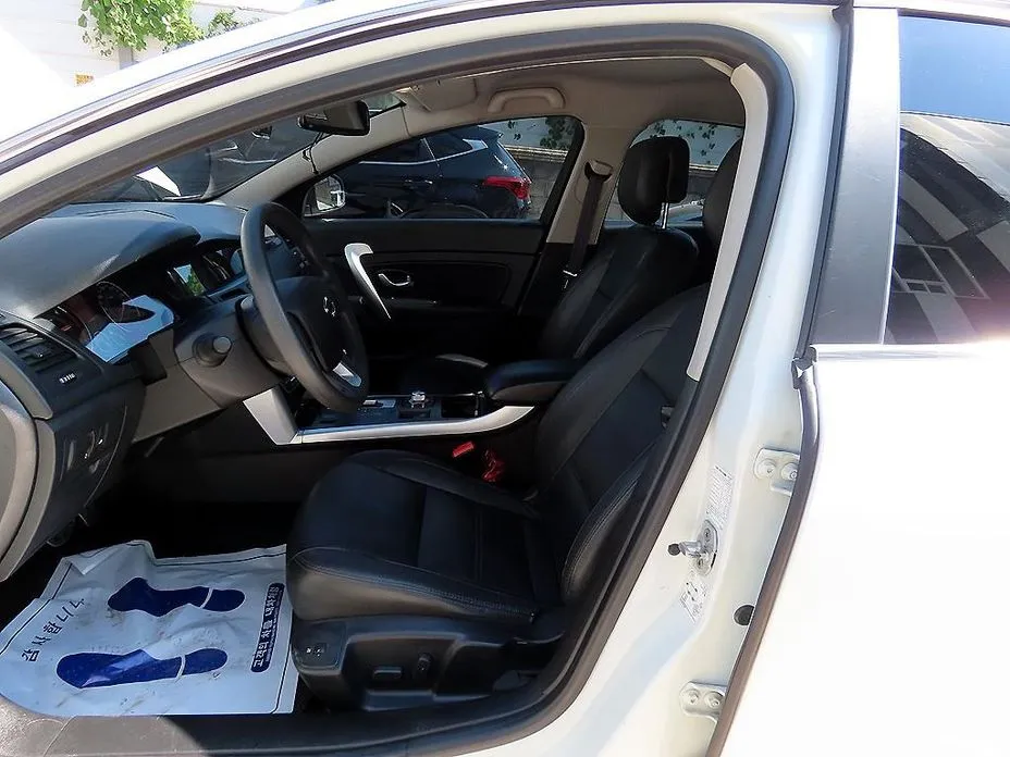 Renault SM5