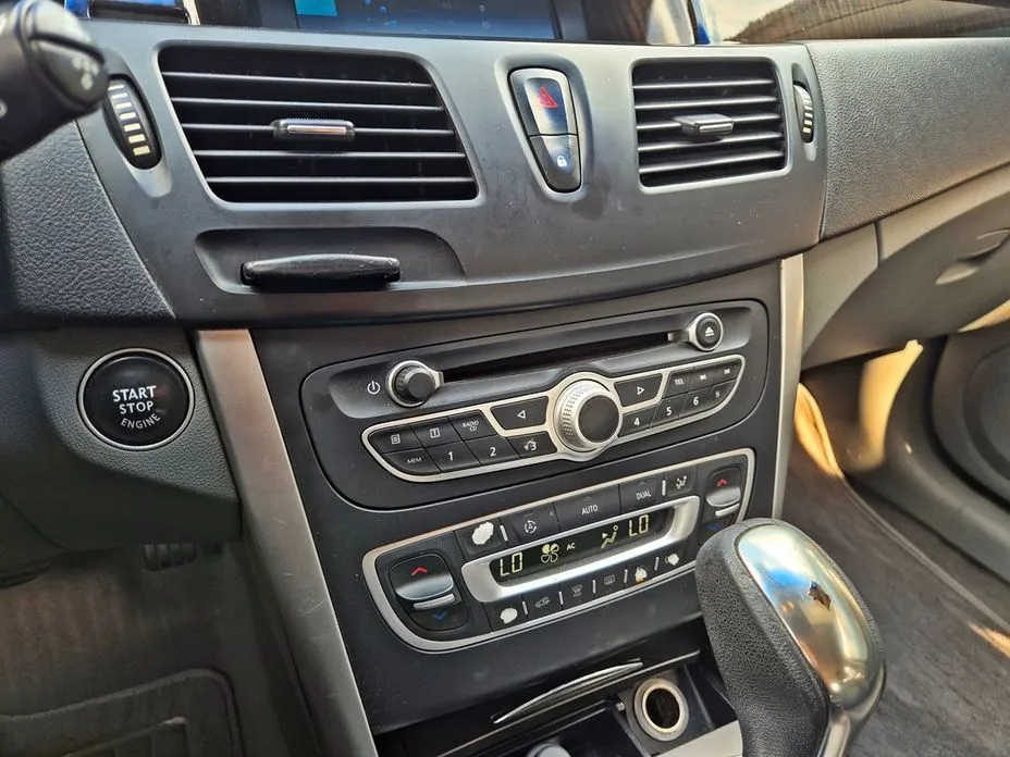 Renault SM5