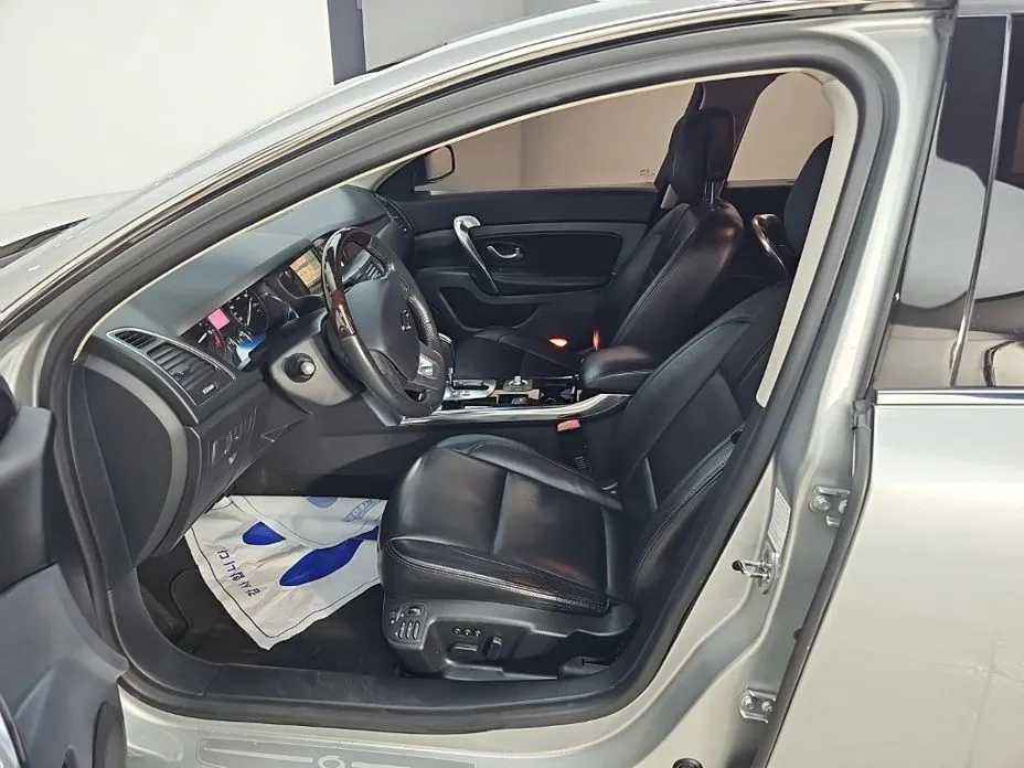 Renault SM5
