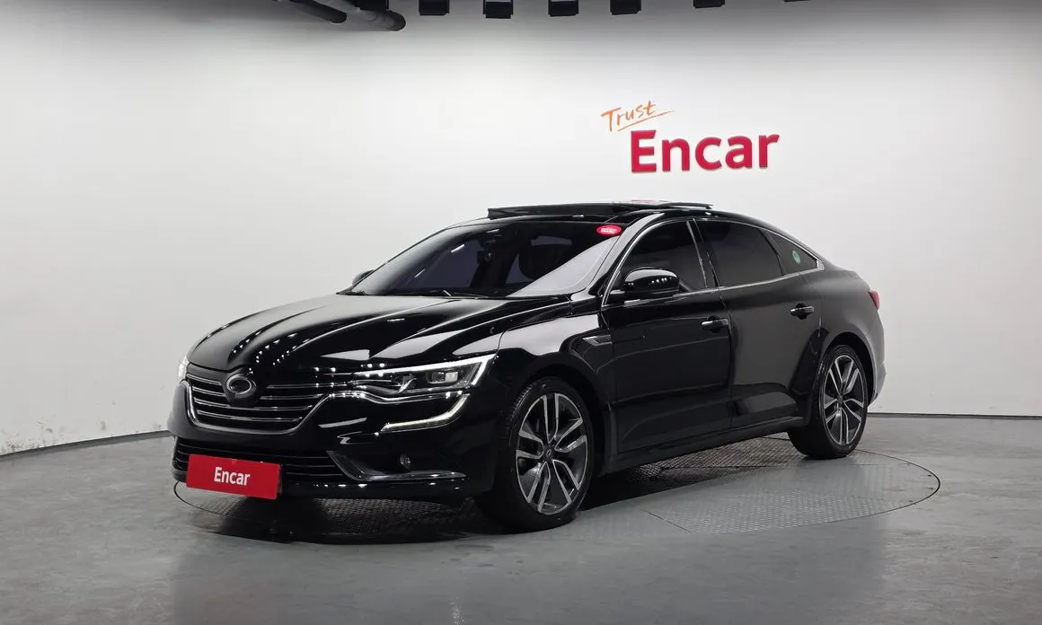 Renault SM6