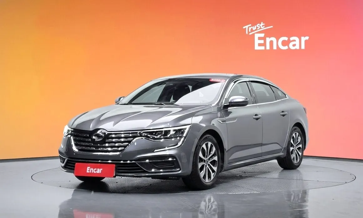 Renault SM6