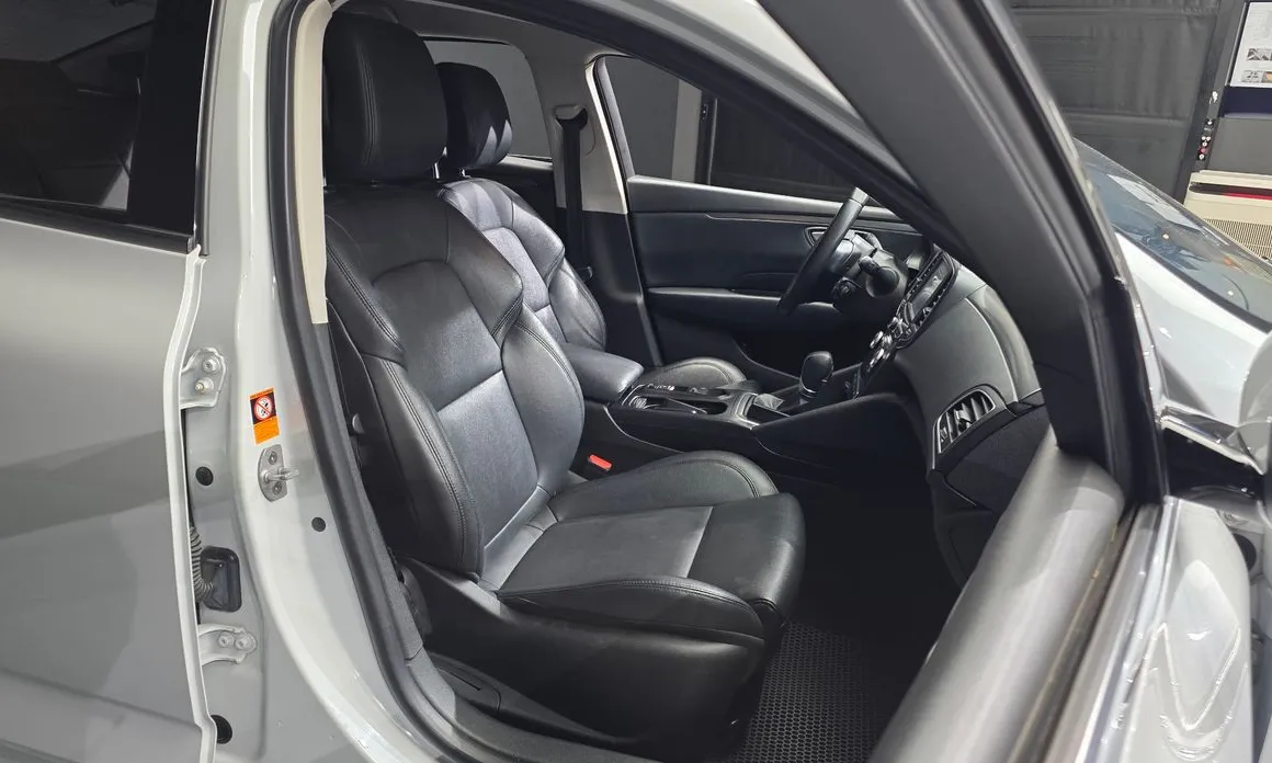 Renault SM6