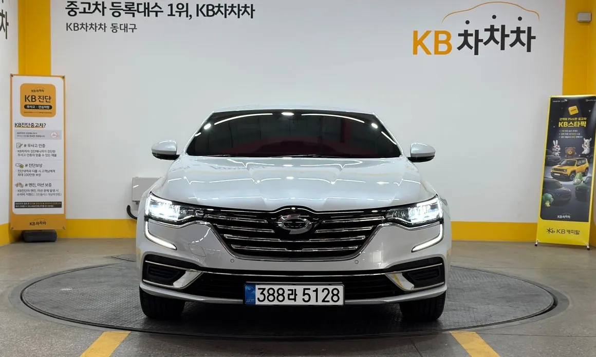 Renault SM6