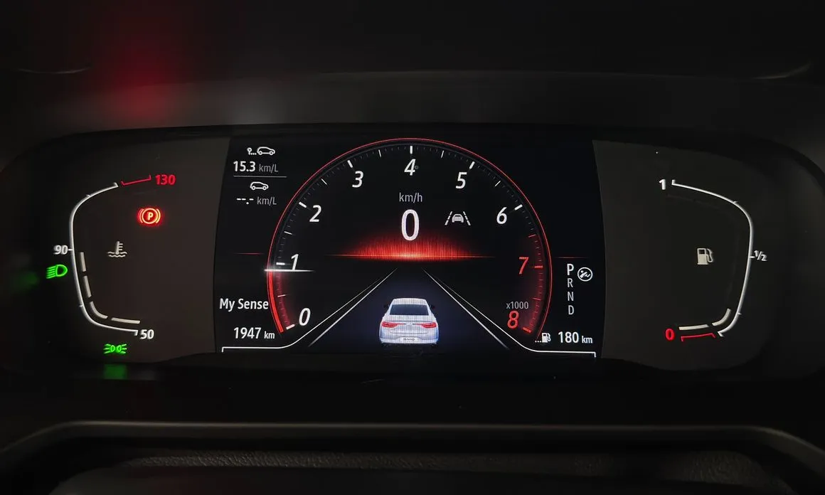Renault SM6