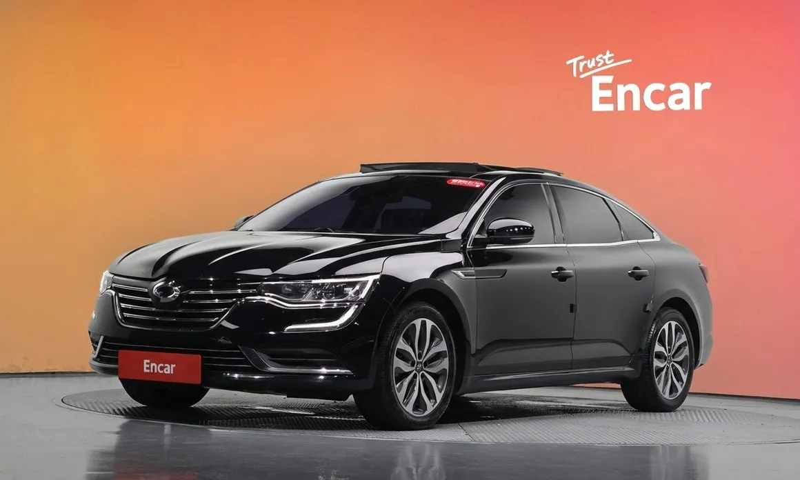 Renault SM6