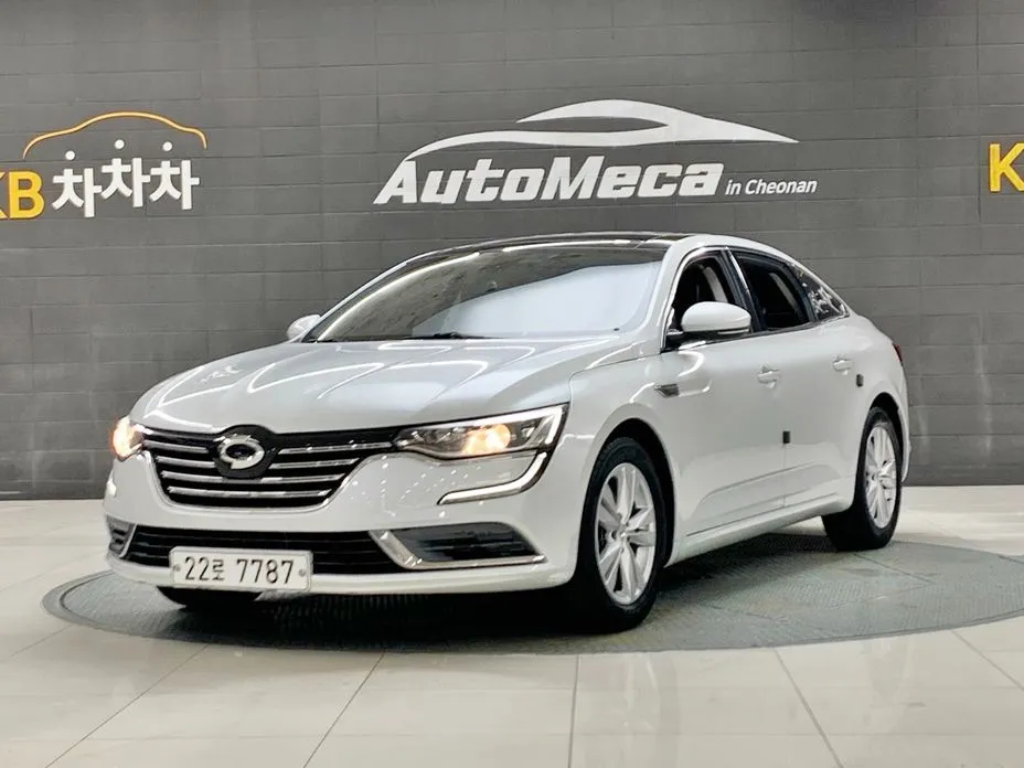 Renault SM6