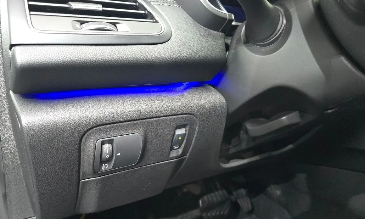 Renault SM6