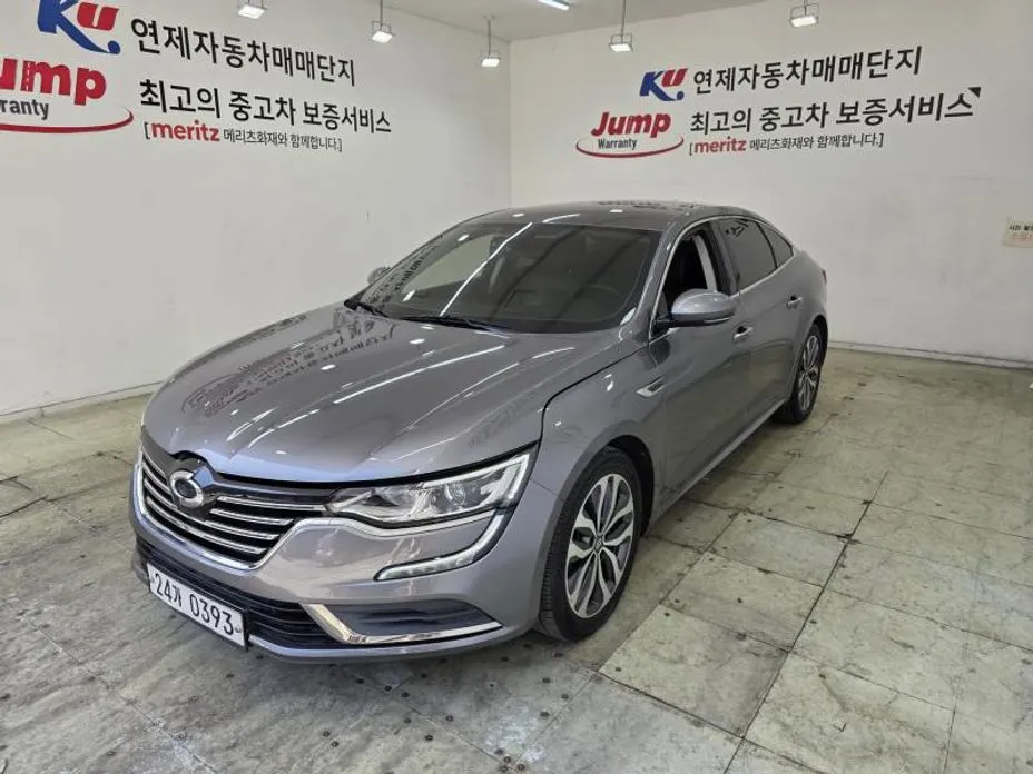 Renault SM6