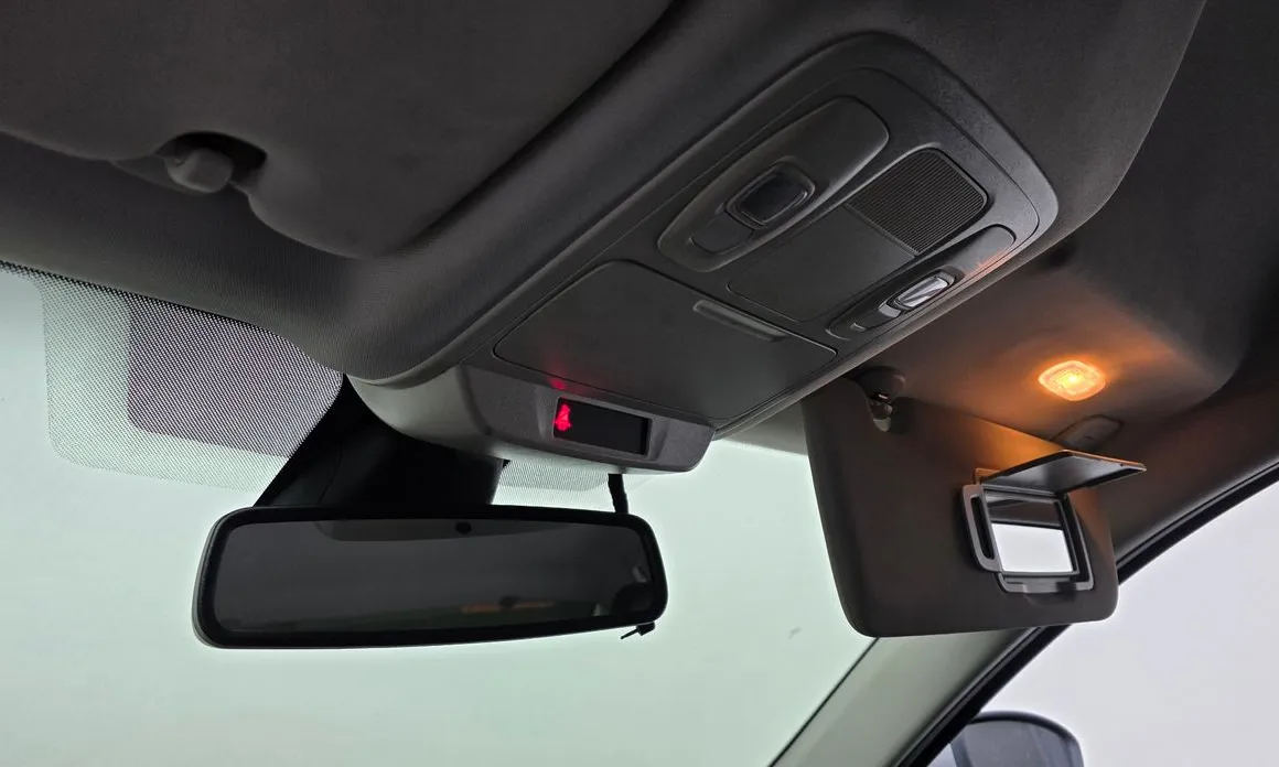 Renault SM6