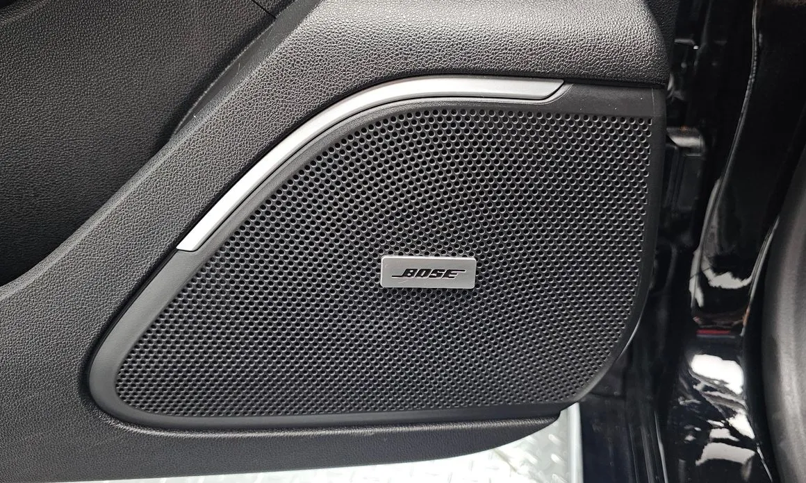 Renault SM6