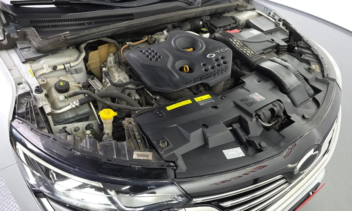 Renault SM6