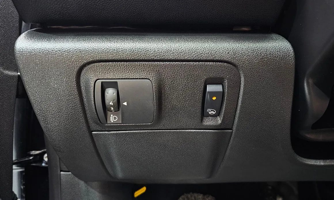 Renault SM6