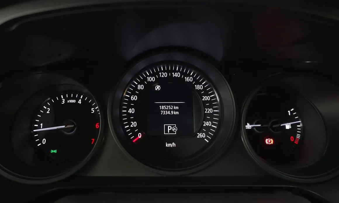 Renault SM6