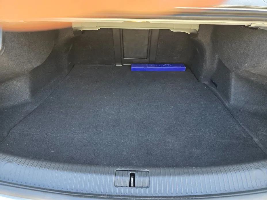 Renault SM6