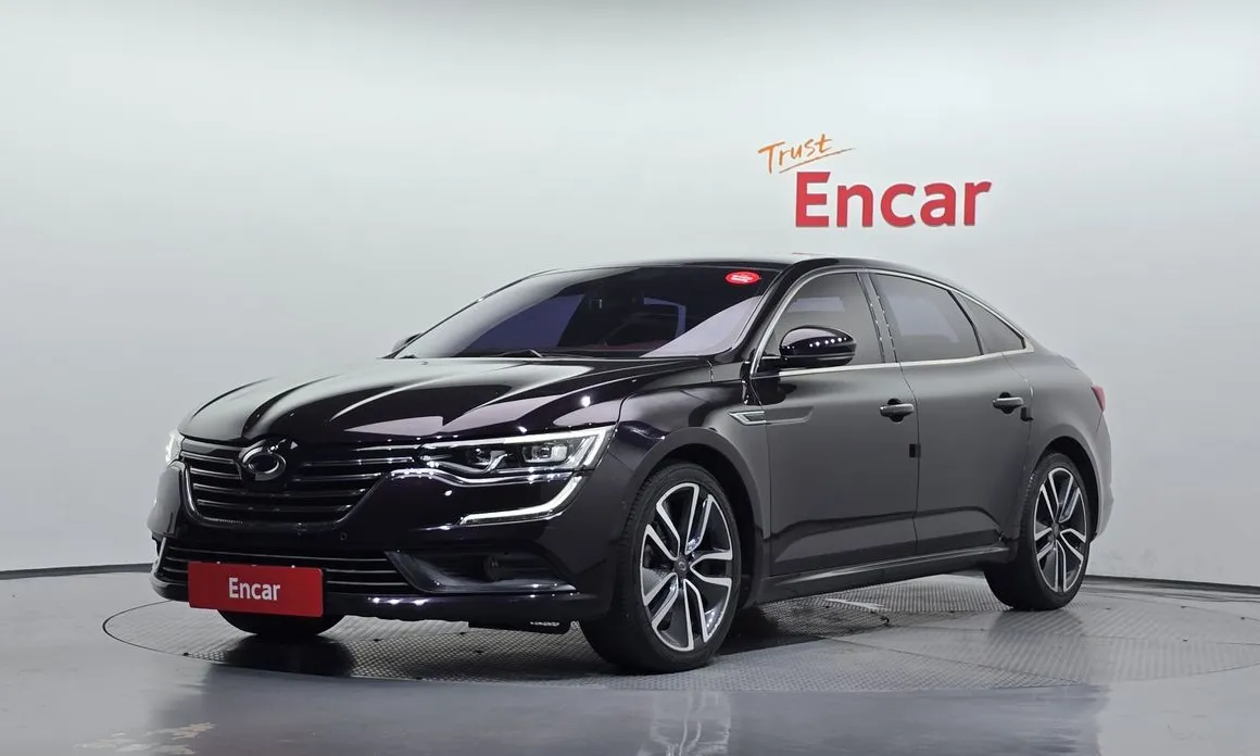 Renault SM6