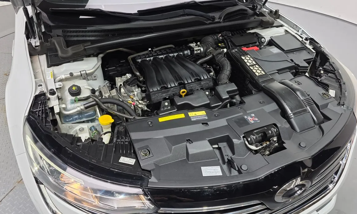 Renault SM6