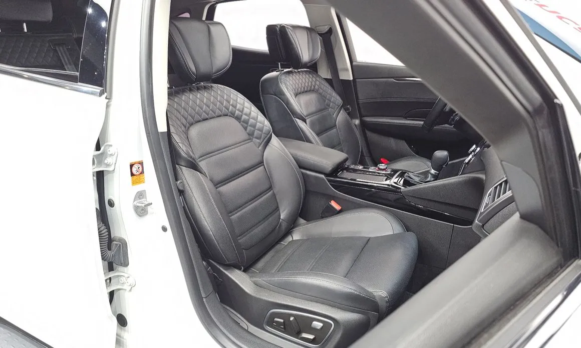 Renault SM6
