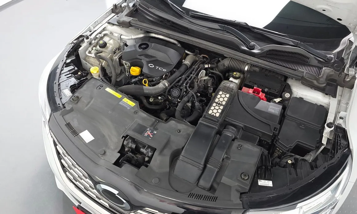 Renault SM6