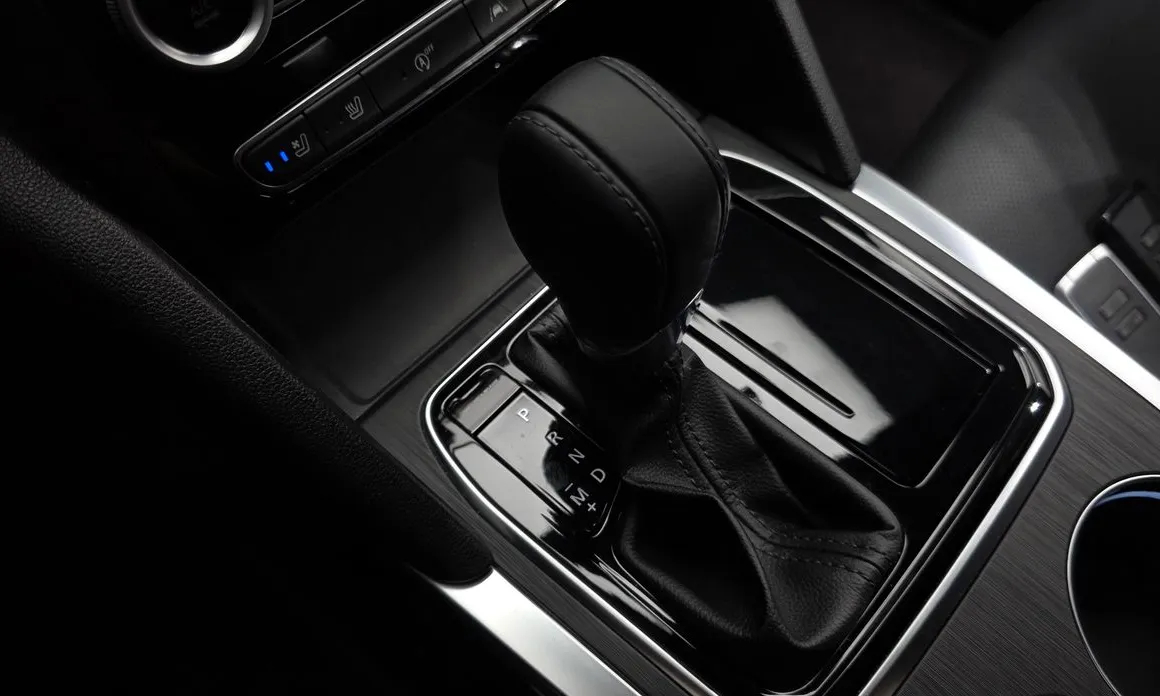 Renault SM6