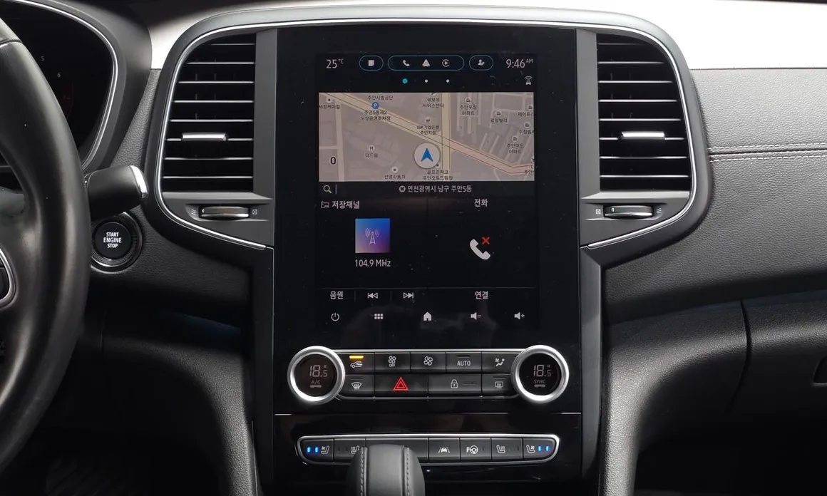 Renault SM6