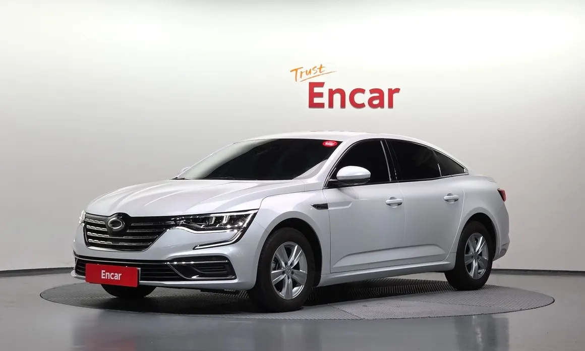 Renault SM6