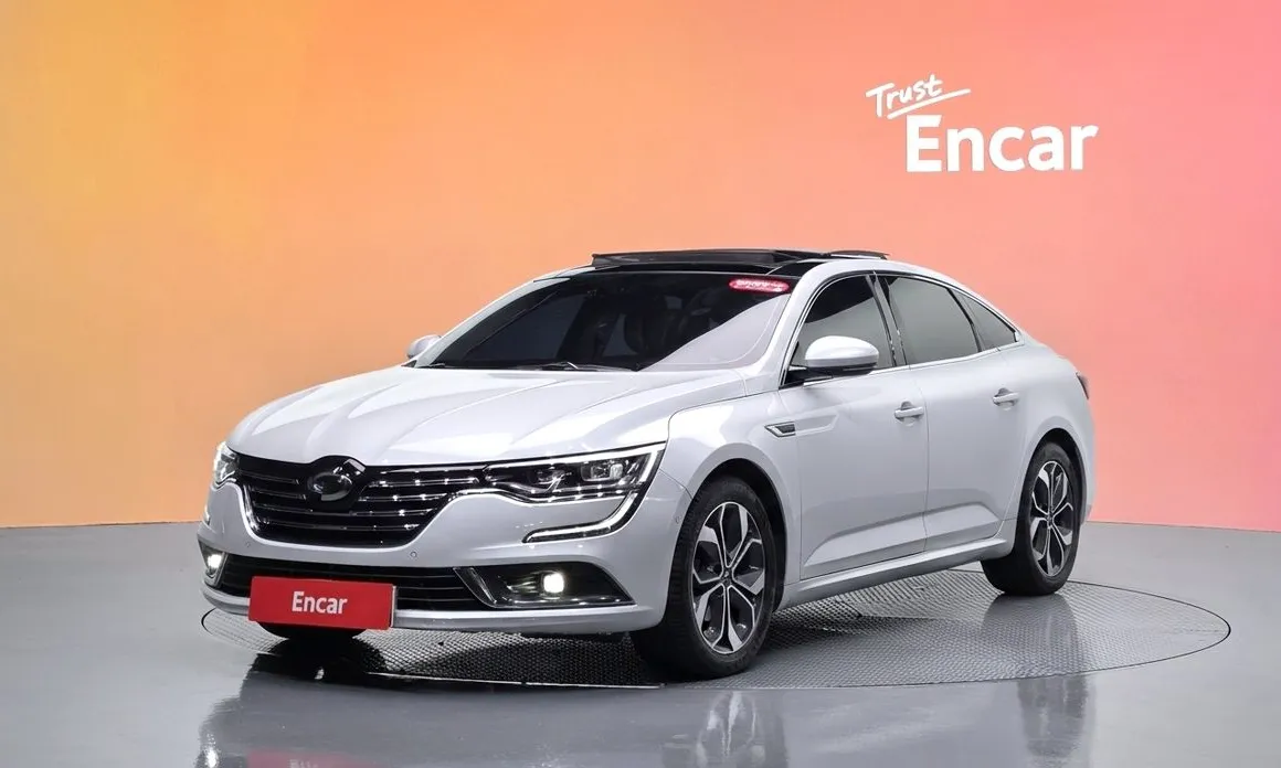 Renault SM6