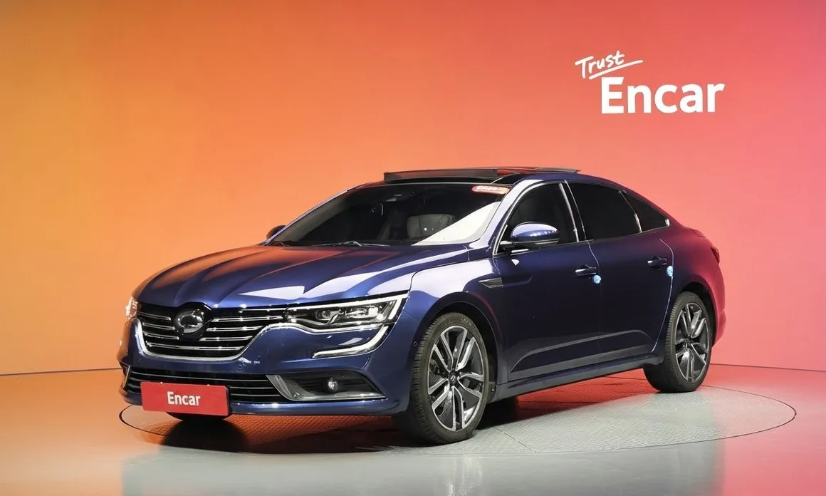 Renault SM6