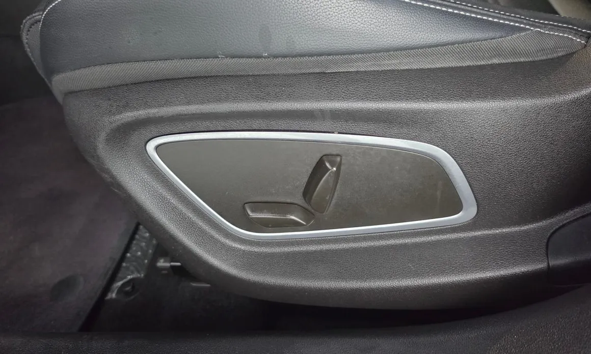 Renault SM6