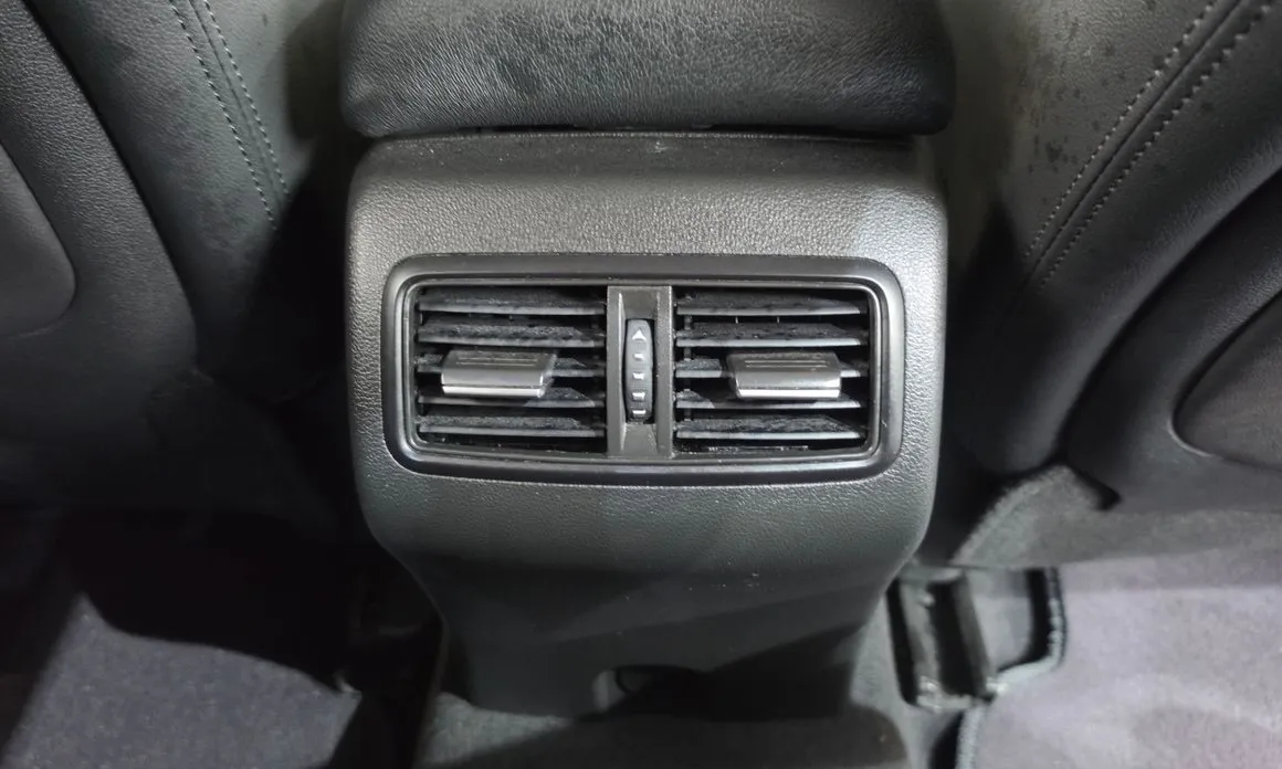 Renault SM6