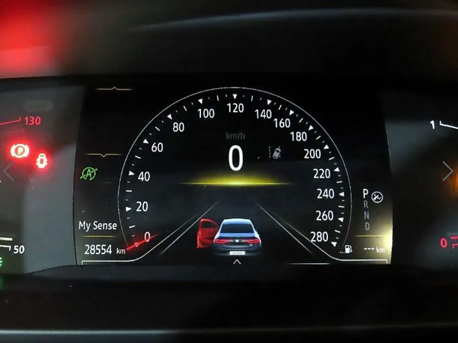 Renault SM6