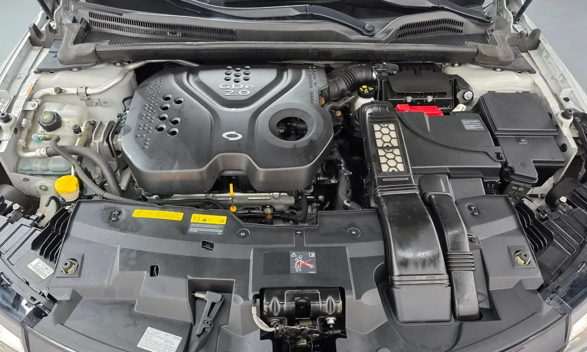 Renault SM6